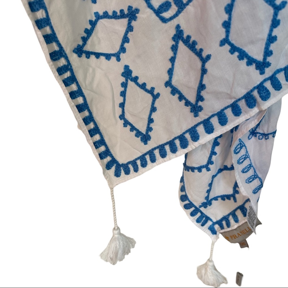 Pranella blue and white embroidered scarf - Picture 4 of 6